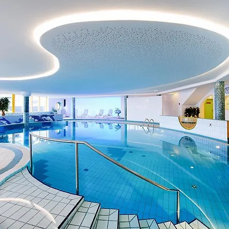 Manggei Designhotel Отель Обертауэрн