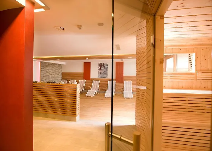 فندق Manggei Designhotel 4*